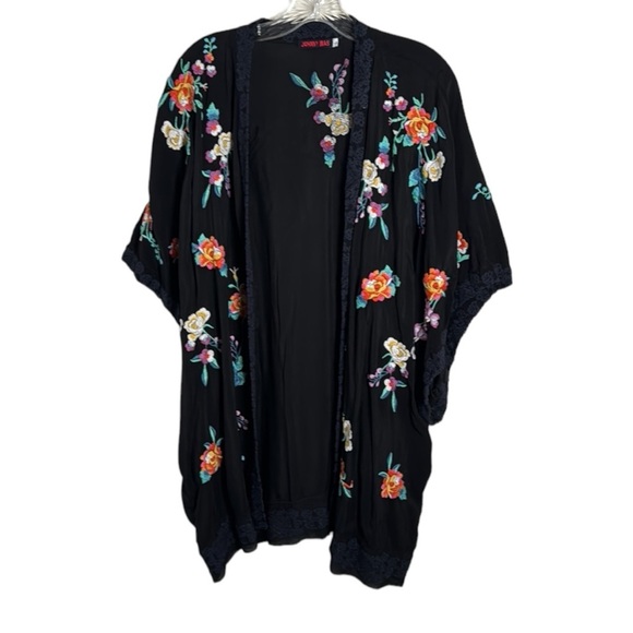 Johnny Was Other - Johnny Was Calla Embroidered Floral Kimono Size Large